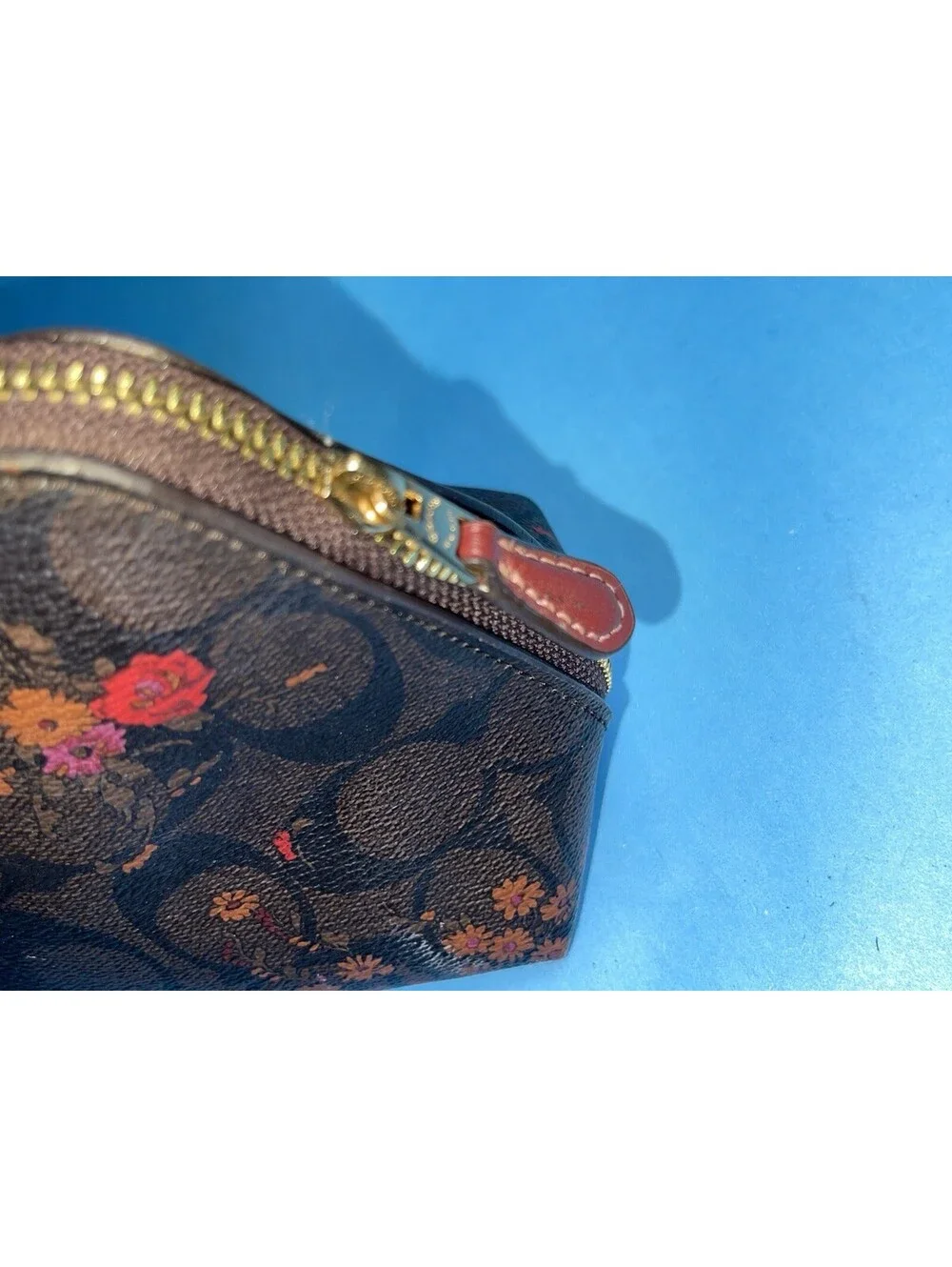 Coach Signature Floral Cosmetic Makeup Case Zip Pouch Brown Pink Women’s